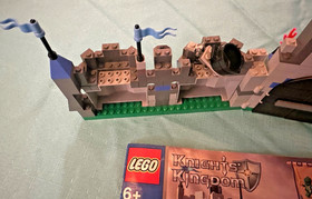 LEGO: 8799 Knight&rsquo;s Kingdom II Knight&rsquo;s Castle Wall w/Manual & Minifigs