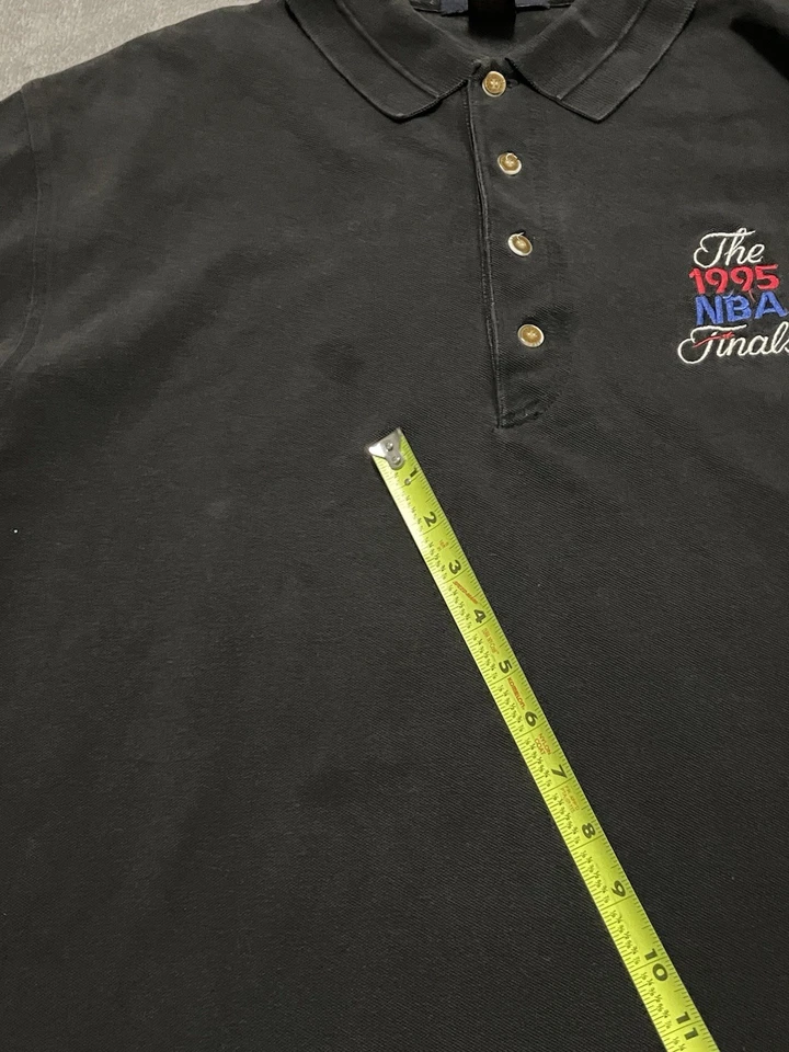 Camisa polo de golf vintage Orlando Magic 1995 finales de la NBA para hombre M mediana negra descolorida Foto 4 de 4