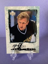 1998-99 Upper Deck Profiles #P2 Brett Hull Dallas Stars HOF INSERT