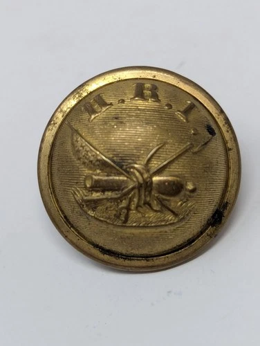 Antique US Infantry Brass Uniform Button HRI Scovill Mfg Co 3/4”