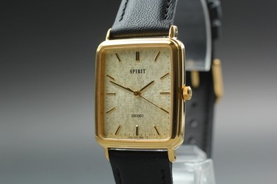Vintage 1994 Near MINT Seiko Spirit 5E21-5B50 Gold Tank Quartz