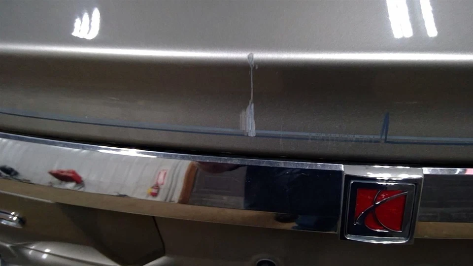 Gold Trunk Lid Sedan Without Spoiler Fits 03-05 SATURN L SERIES 10304739 - Image 2 of 4