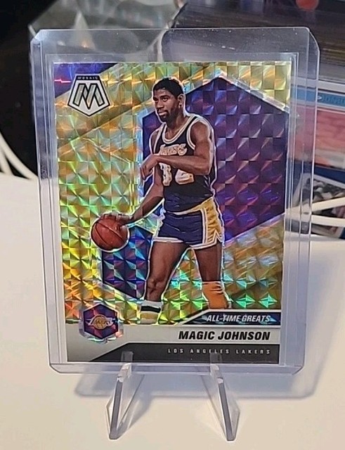 Magic Johnson 2020-21 Mosaic Reactive Yellow Prizm Lakers #288 MT