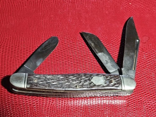 Vtg CAMILLUS NE YORK  USA 67 Stockman 3 Blade Pocket Knife  - product listing photo