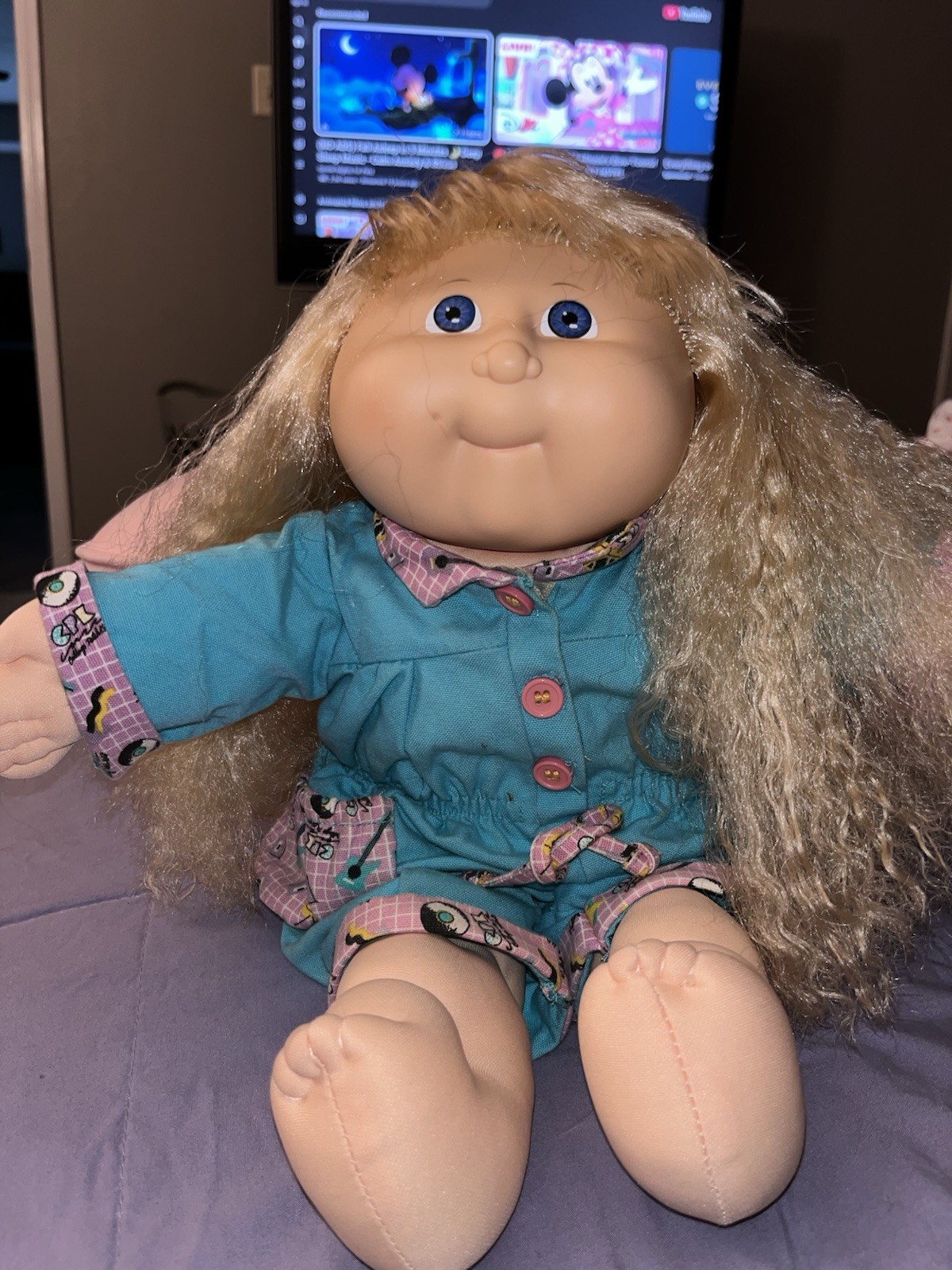 Cabbage Patch Kids Vintage Designer Line .  Blonde Curly Hair 1989