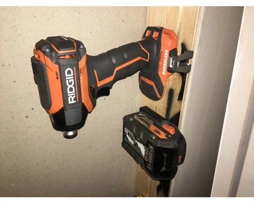 8/8 Combo Pack Ridgid 18v Battery And Tool Holder / Mount / Hanger Black - Picture 2 of 2