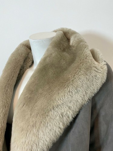 Vince Genuine Hooded Shearling Coat in Grey/Taupe Size S $2395 - Picture 2 of 12