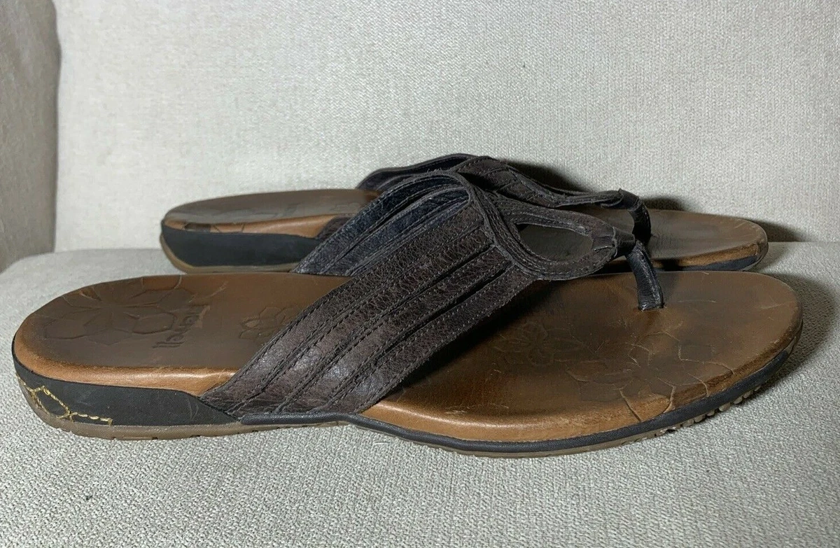 Merrell leather best sale flip flops