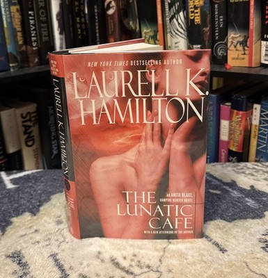 SIGNED The Lunatic Cafe - Laurell K Hamilton (Hardcover) First Edition/1st Print