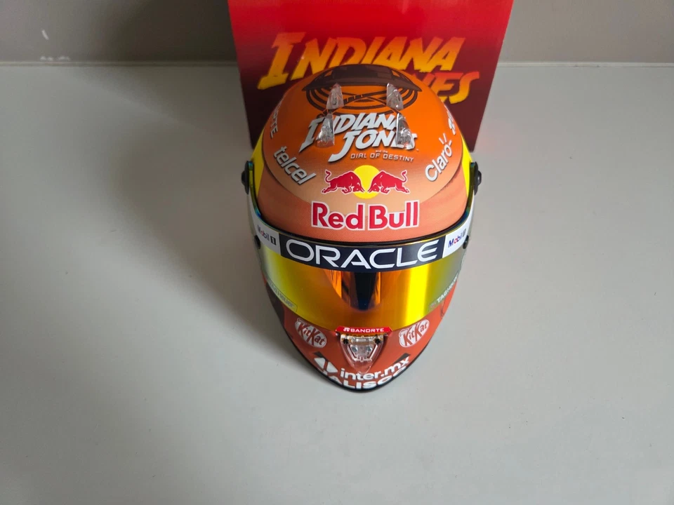 Casco Schuberth 1/2 Red Bull Racing - S. Perez - Indiana Jones, Gp Canada 2023 - Immagine 2 di 4