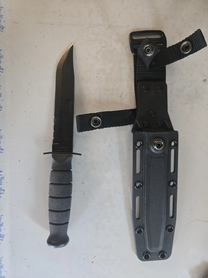 Kabar Fighter Black Hard Plastic Sheath for 7" Blades with Belt Clip - Image 2 of 4