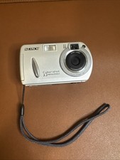 Sony Cyber-Shot Digital Camera 3.2 Mega Pixels DSC-P32 - For Parts
