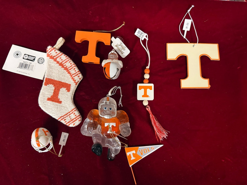 University of Tennessee Volunteers Set Of 8 Ornaments