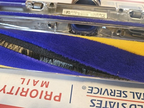NEW Dyson V12 Detect Laser Slim Fluffy Cleaner Head Brush 971360-02 (486047-02) - Picture 3 of 5