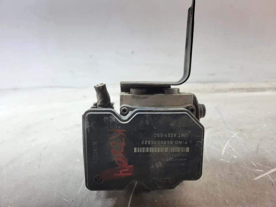 KIA SORENTO 2011 2012 2013 MÓDULO BOMBA ABS MOTOR SIN INYECCIÓN DIRECTA Foto 3 de 4