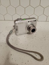 Sony Cyber-shot DSC-S700 7.2MP Digital Camera - Silver For Parts