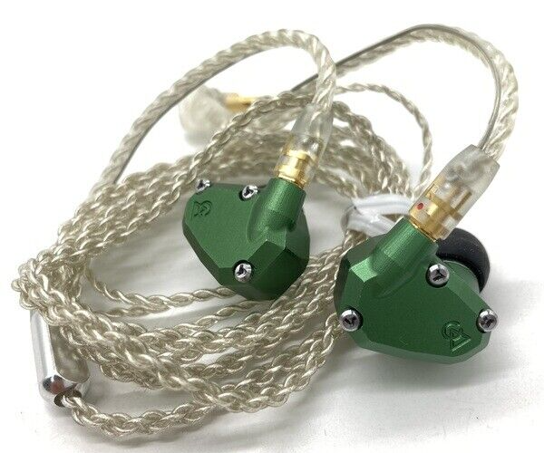 Campfire Audio ANDROMEDA CAM-4808 今日まで Campfire Audio Andromeda CAM-4808初代