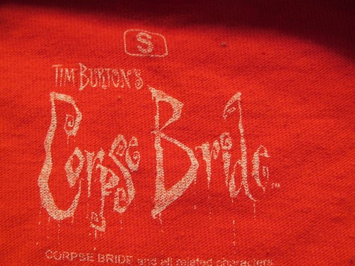 CORPSE BRIDE T-Shirt Tee Children Kid Unisex Size Small Red Heart Tim Burton - Picture 5 of 9
