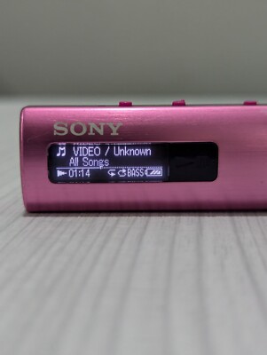 Sony MP3 NWZ B183F 4GB Walkman USB Pink *USED | eBay