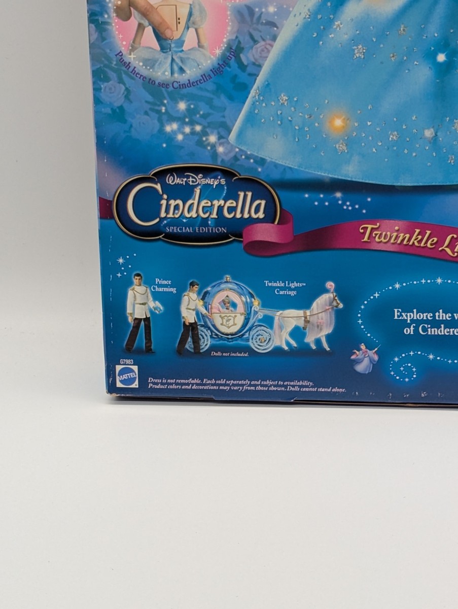 Disney Princess Twinkle Lights Cinderella Doll 2004 Mattel G7983