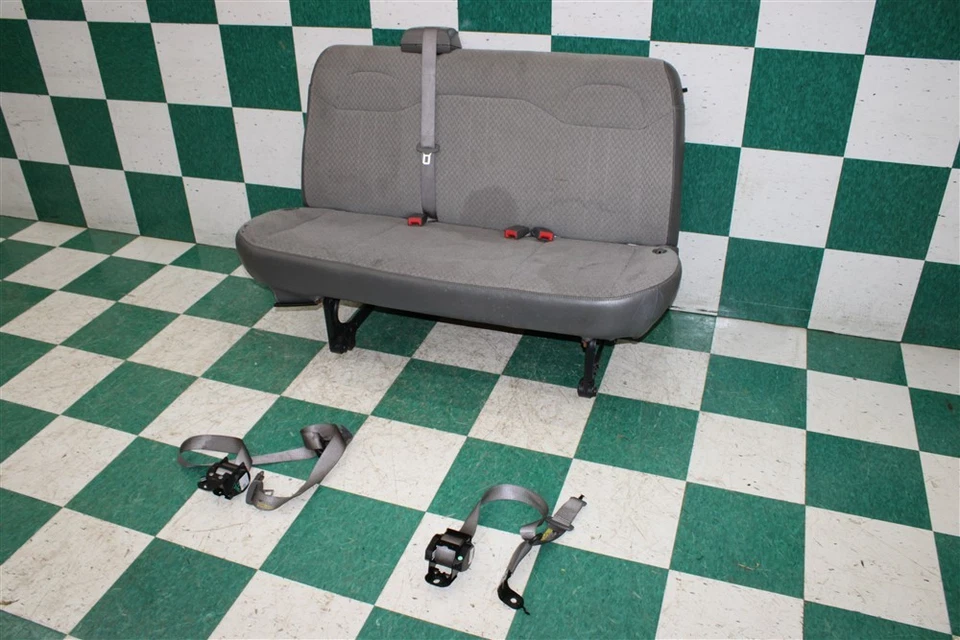 19' EXPRESS Van *STAINS* Gray Cloth Rear 2nd Second Row Bench Seat Belts Set Foto 3 de 4