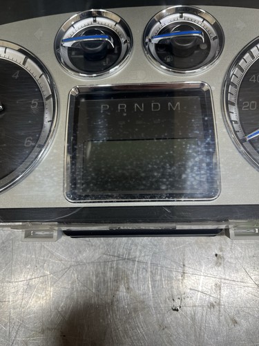 2007 - 2014 Cadillac Escalade ESV EXT Speedometer Instrument Cluster OEM - Picture 4 of 8