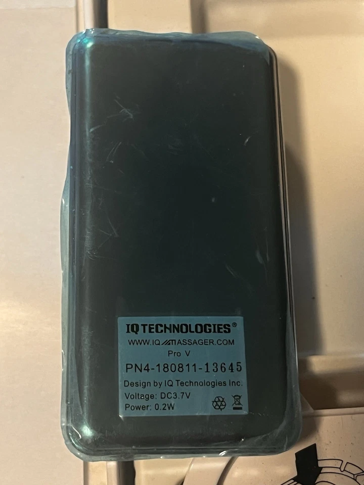 IQ Technologies Pro V Tens, IQ Massager and IQ Glove Muscle Pain Stress Relief - Image 4 of 4