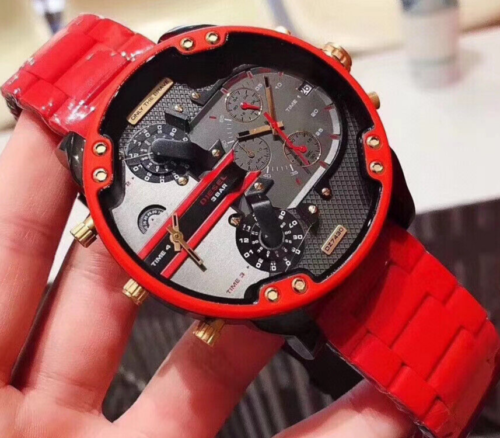 💥⌚DIESEL DZ7430 Red Grey Dial Silicone Strap Mr Daddy 2.0 Oversized Men Watch💥 - Picture 1 of 8