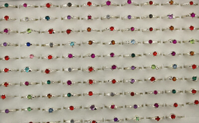 Großhandel Gemischte Posten 60 Stck. Versilberter Schmuck Klein Niedliche Strass Ringe