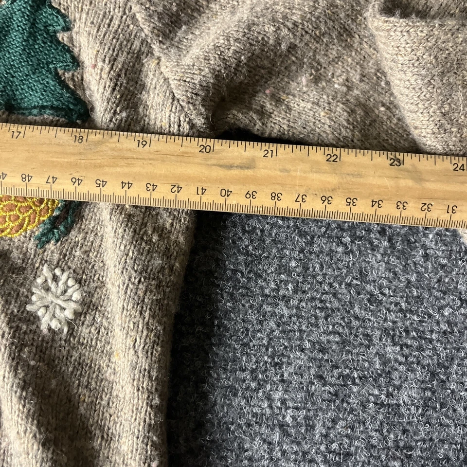 Suéter Vintage Hierba Limón Navidad Talla Grande L Osos Feos Parche Bordado  Foto 4 de 4