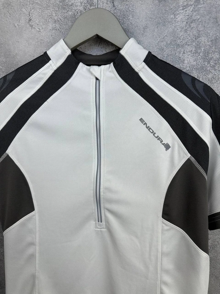 Endura Hummvee Cycling Jersey White/Black SS Breathable Bike Top Women's Size L - Image 4 of 4
