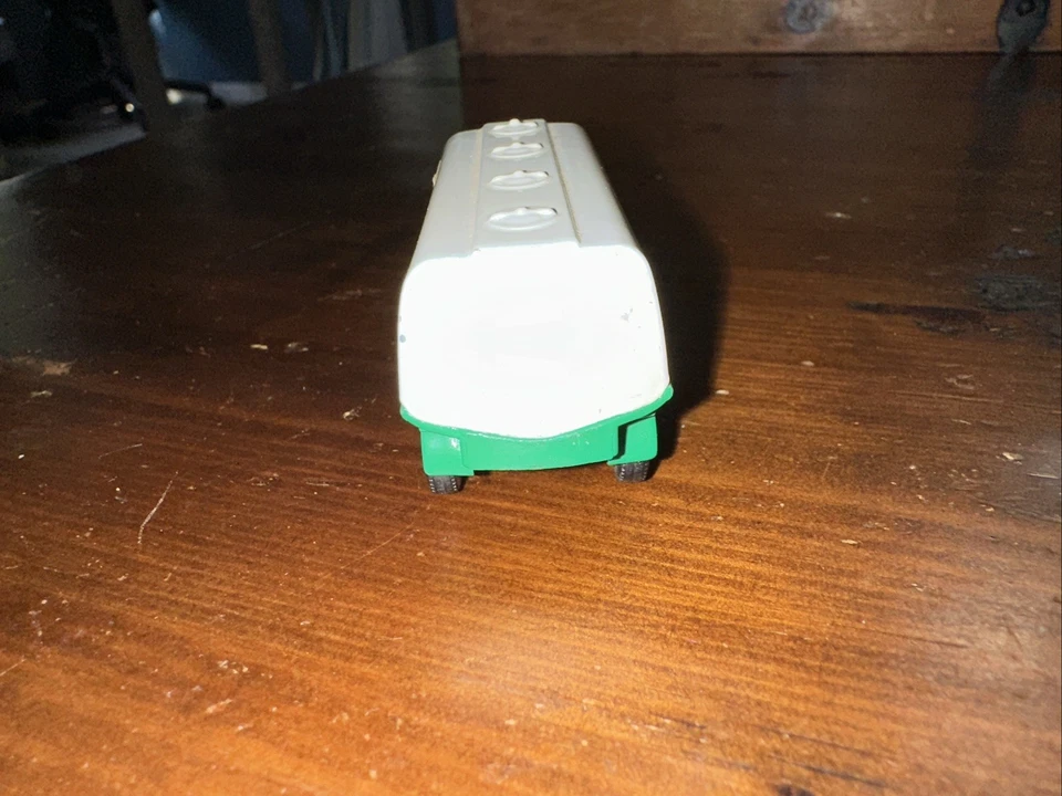 MATCHBOX LESNEY NO 32 LEYLAND BP PETROL TANKER MADE IN ENGLAND NEAR MINT - Image 4 of 4