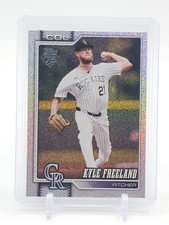 KYLE FREELAND 2026 TOPPS SERIES ONE SANDGLITTER #106 ROCKIES BASEBALL Q0208