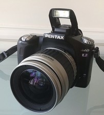 Pentax ist D L2 Digital SLR Camera Pentax 28-90 Zoom Lens