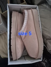 Ladies Pink UGG Slipper Size 5