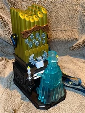 Disney Cruise Destiny Haunted Mansion Organist Spectral Sipper Lights Music