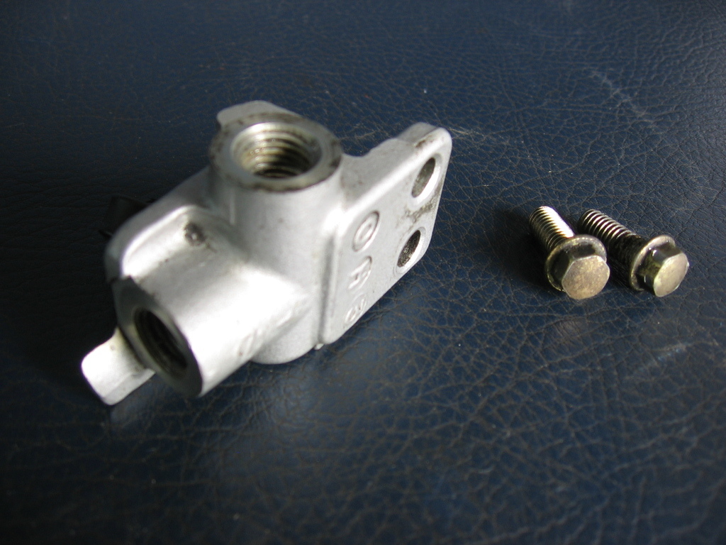 Kawasaki ZX1000 Right Fork Brake Joint 1986 Ninja 1000R | eBay