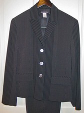 JONES NEW YORK LADIES BLACK PIN STRIPED PANT SUIT NEW