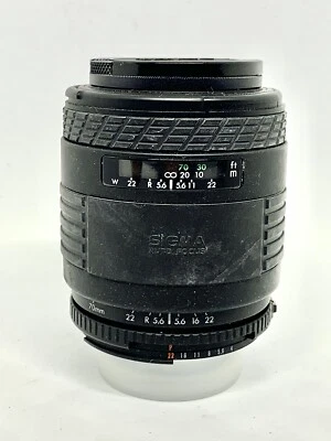 Objectif Tele-ZOOM SIGMA UC (NIKON AF) 70-210mm F/4-5,6 Multi-Coated + FILTRE - Photo 1/4