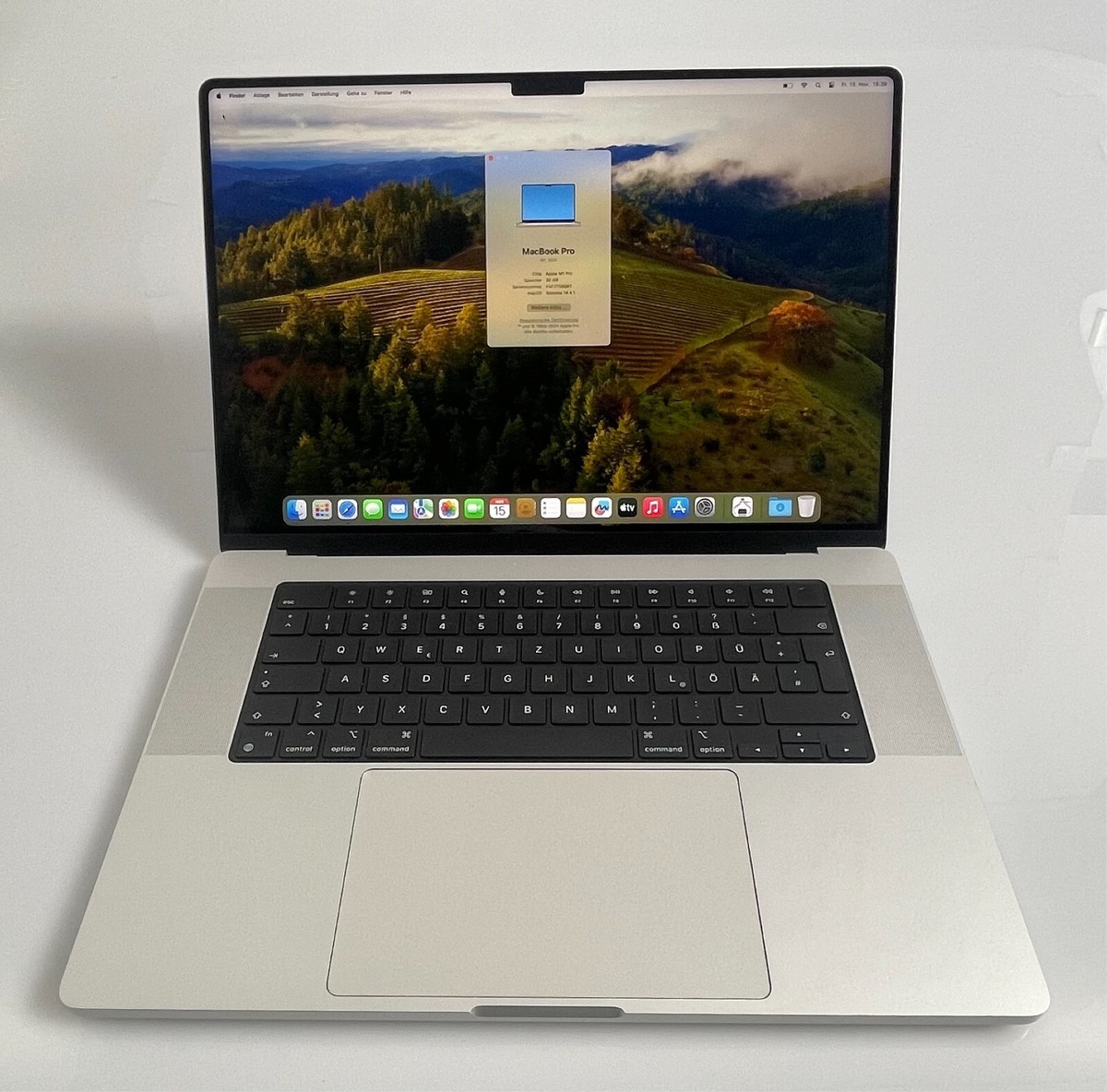 Apple MacBook Pro 16