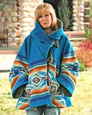 Women's Yellowstone Beth Dutton Kelly Reilly Blue Poncho Cape Coat, Recreation