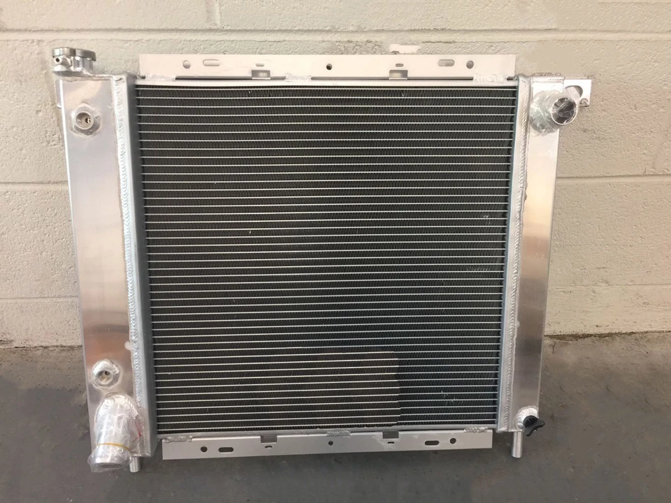 Radiador para Ford Ranger Explorer Bronco II Mazda Navajo B4000 1985-1994 2,8-4,0 Foto 2 de 3