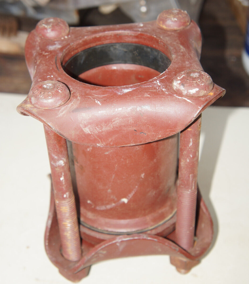 DRESSER (Smith Blair) Style 38 Coupling 3.5" OD Pipe, 4Bolt, 3500OD