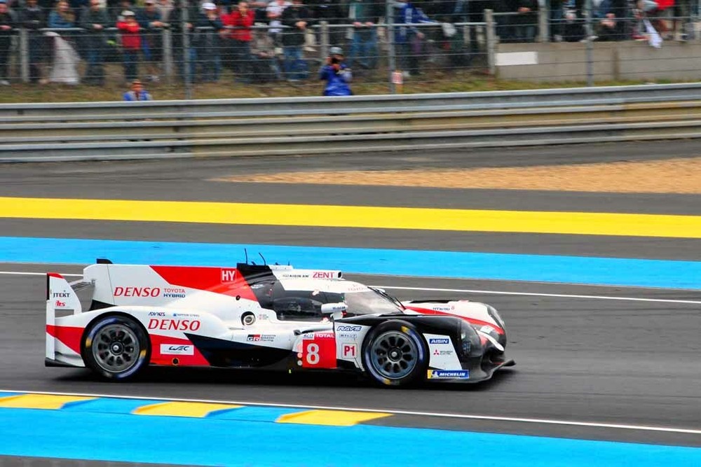 Toyota TS050 Hybrid No8 2019 Le Mans 24H motorsport photo print