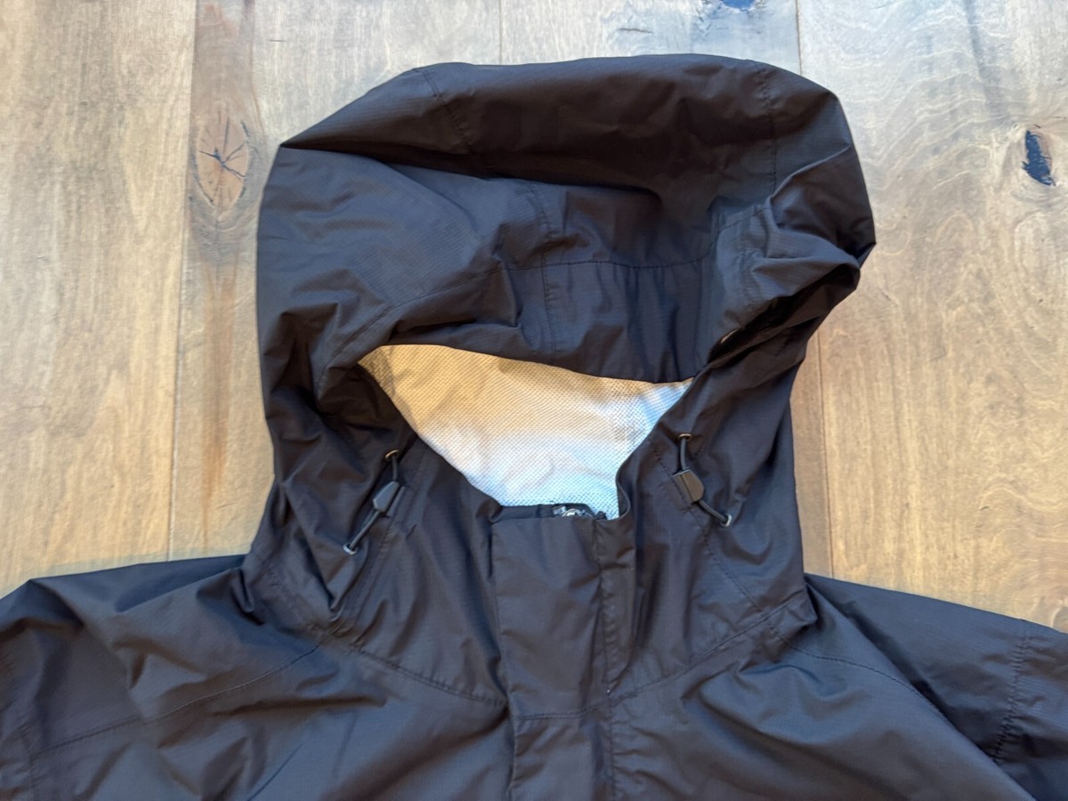 The North Face Venture 2 Jacket Black DryVent Full Zip Windbreaker