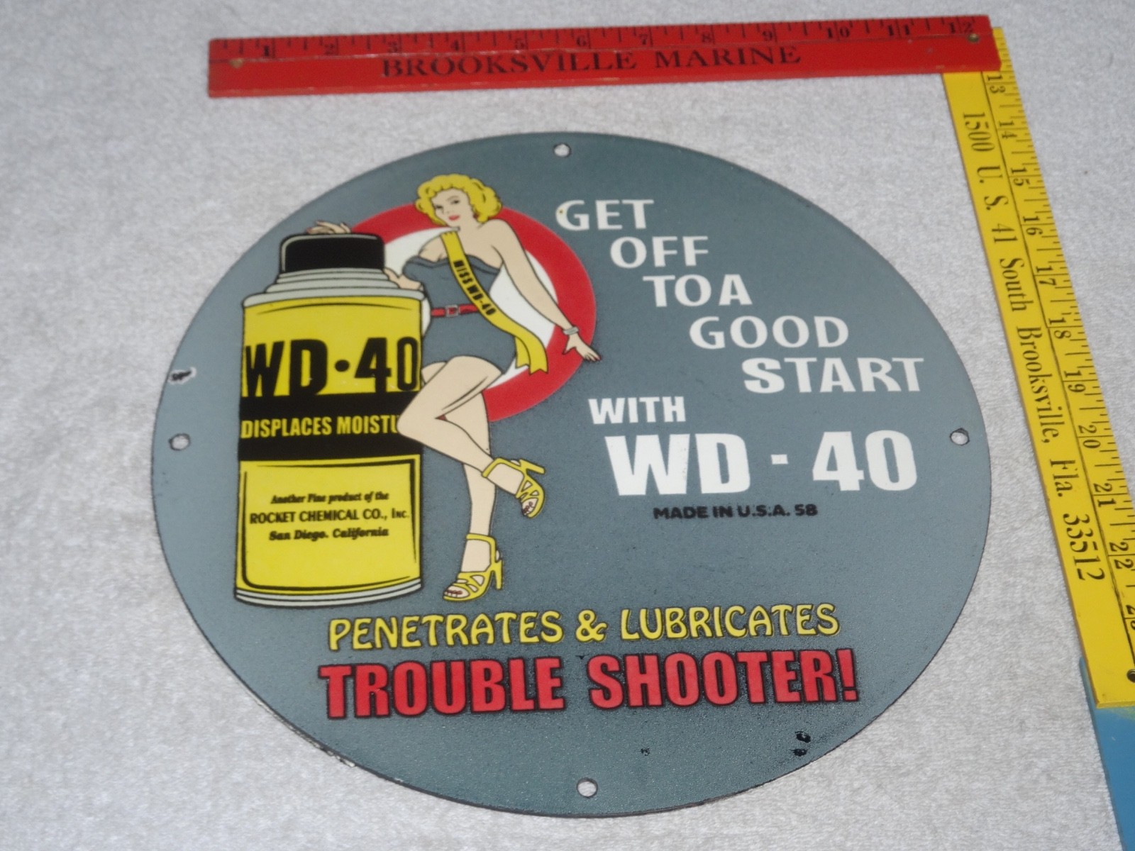 INTAGE 1958 WD-40 MISS AMERICA 👩WOMAN 11 3/4" PORCELAIN METAL GASOLINE OIL SIGN