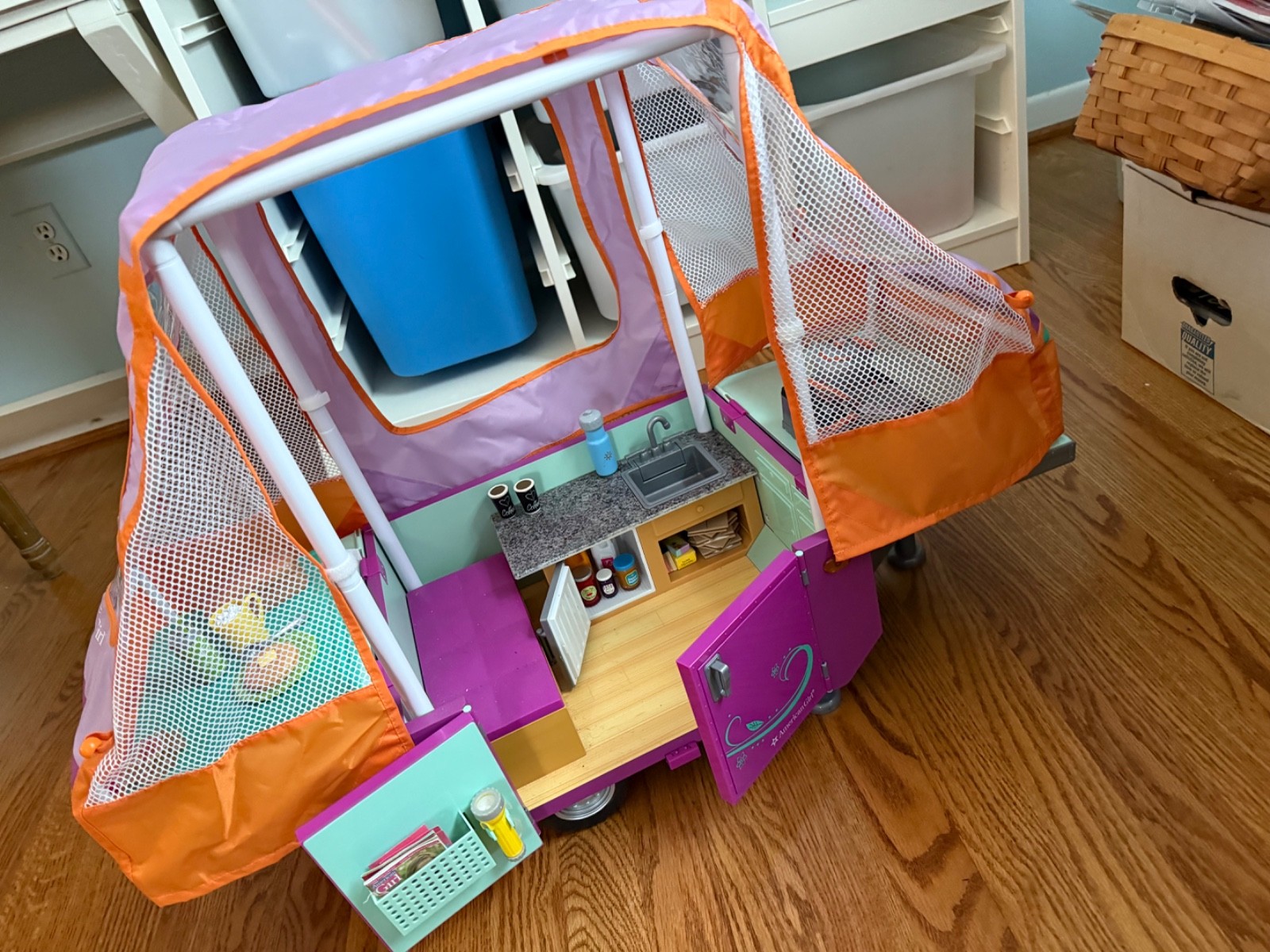 2016 Retired American Girl Doll Pop Up Camper