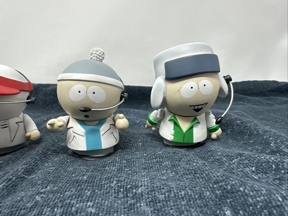 Mezco South Park Boy Band Set Cartman Kyle Stan & Kenny Figures Fingerbang - Image 2 of 4