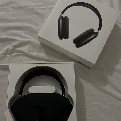 New ListingAirPod Max