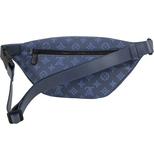 Discovery Bumbag PM Monogram Shadow - Men - Bags